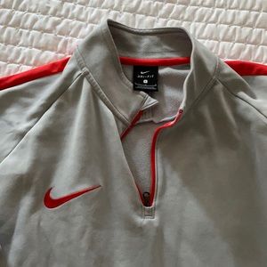 Nike dry fit half zip, gray & red, Sz L